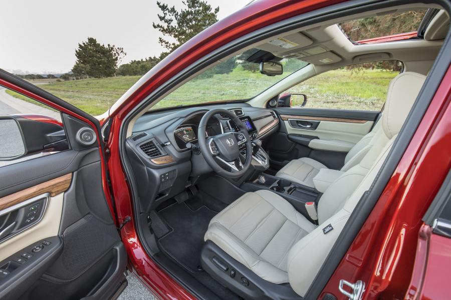 Интерьер Honda CR-V 2016 года  (NA) (фото 65 из 157)